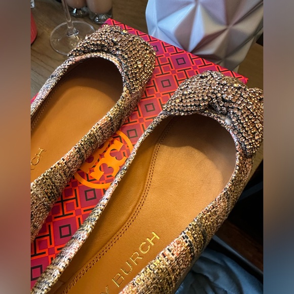 Authentic Brand new Tory Burch Crystal bow ballet metallic tweed_rose gold multi - Picture 8 of 14